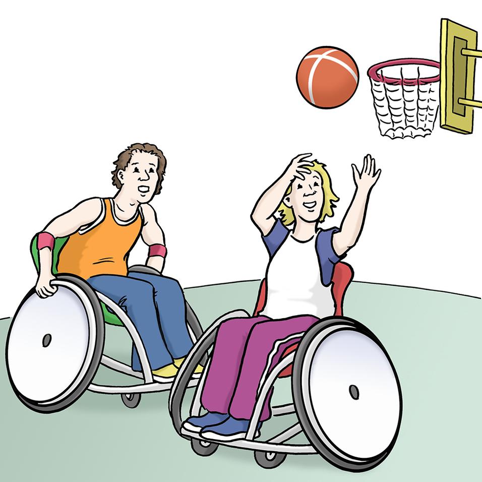 Zwei Personen im Rollstuhl spielen Basketball und werfen einen Ball zum Korb.