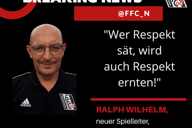 Portr&auml;t eines Mannes mit Brille, der ein schwarzes Shirt tr&auml;gt, mit Text &uuml;ber seine Ernennung als Spielleiter.